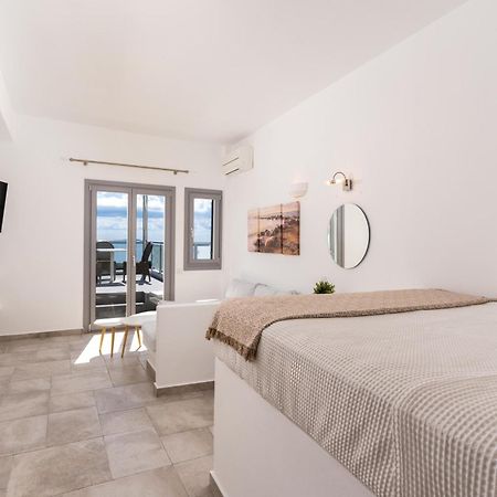Enalion White Suites Oia Ngoại thất bức ảnh